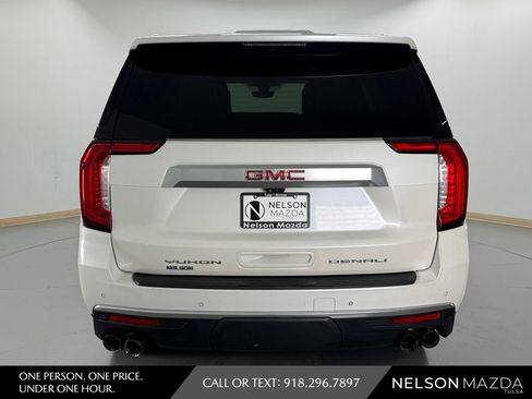 Used 2021 GMC Yukon Denali w/ Denali Premium Package AWD/4WD image 7