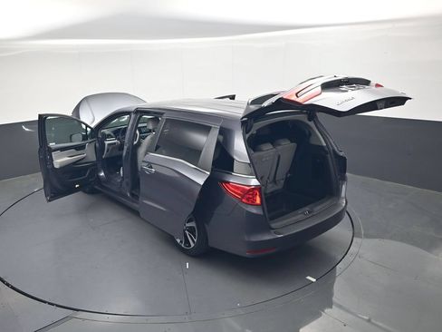 Used 2023 Honda Odyssey Touring image 39