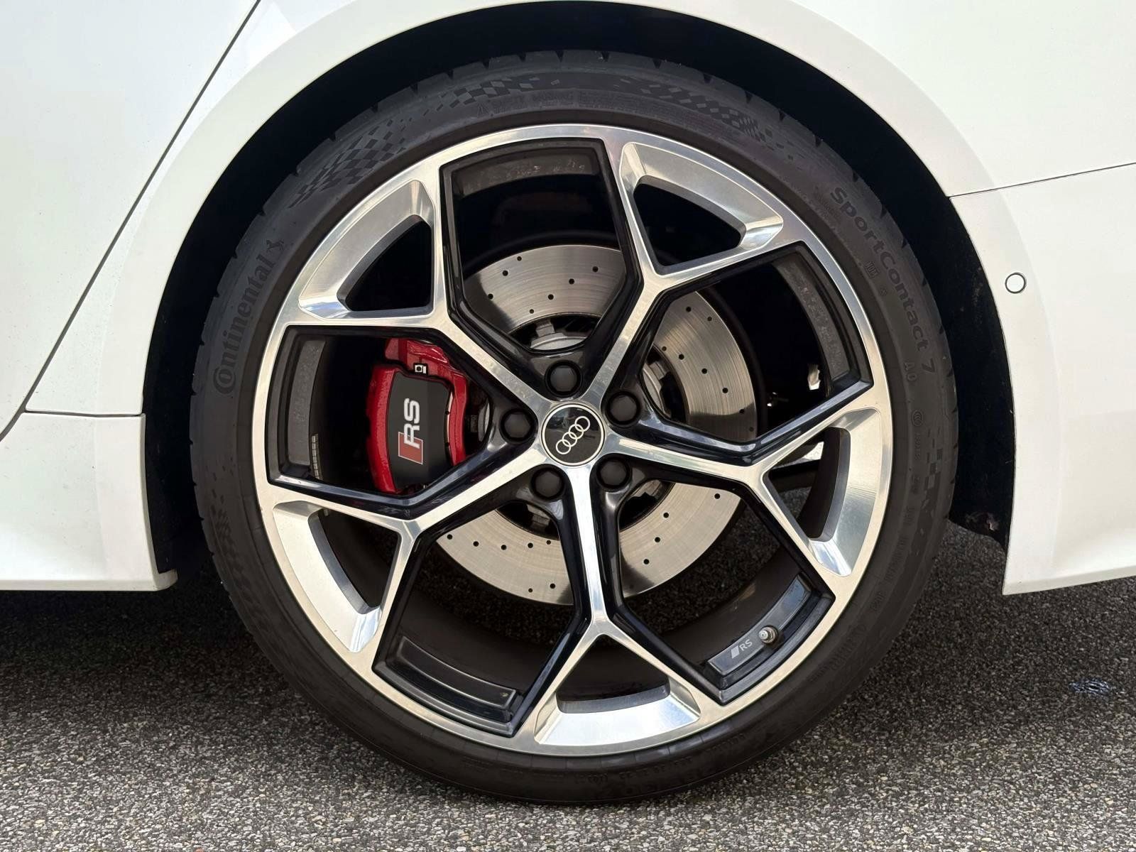 Used 2024 Audi RS 6 performance AWD/4WD image 32