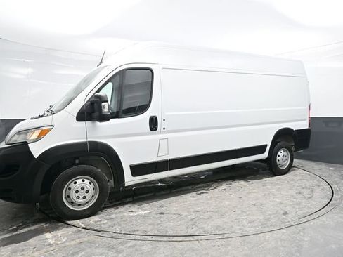 Used 2023 RAM ProMaster 2500 image 3