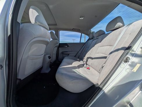 Used 2013 Honda Accord EX image 16