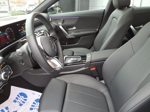 Certified 2025 Mercedes-Benz CLA 250 4MATIC image 14