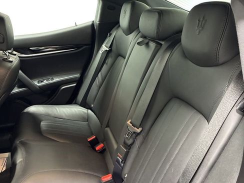 Used 2023 Maserati Ghibli Modena image 23