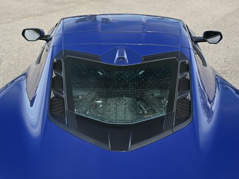Used 2025 Chevrolet Corvette Stingray Premium Cpe w/ Z51 Performance Package RWD image 35