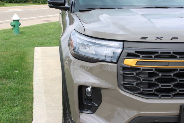 Used 2026 Ford Explorer Tremor w/ Tremor Ultimate Package AWD/4WD image 5