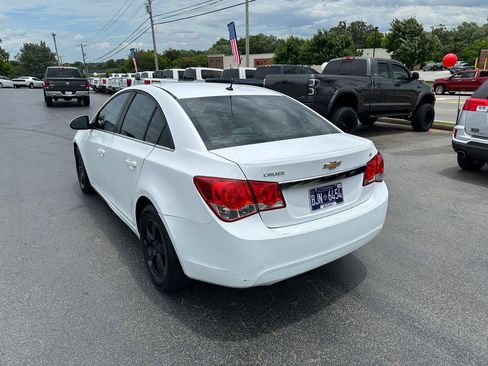 Used 2011 Chevrolet Cruze LT FWD image 2