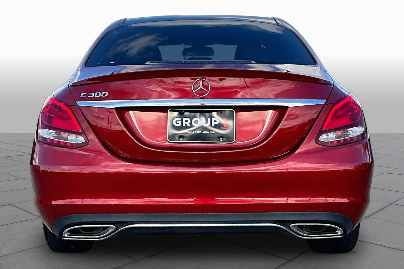 Used 2017 Mercedes-Benz C 300 Sedan image 5
