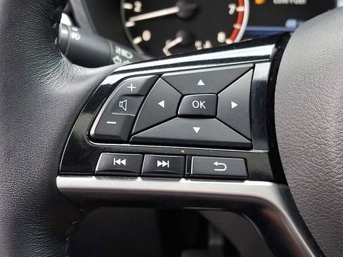 Used 2020 Nissan Altima 2.5 SV AWD/4WD image 17