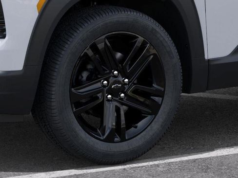 New 2026 Chevrolet TrailBlazer LT image 9