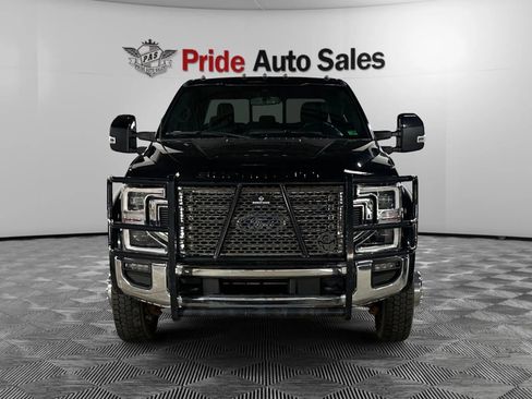 Used 2022 Ford F450 Lariat w/ Lariat Ultimate Package image 2
