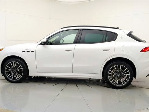 Used 2024 Maserati Grecale GT image 9
