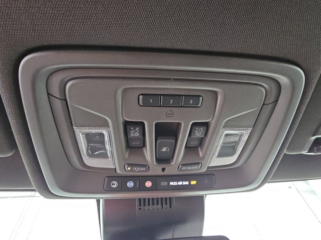 Certified 2025 GMC Sierra 1500 Denali AWD/4WD image 22