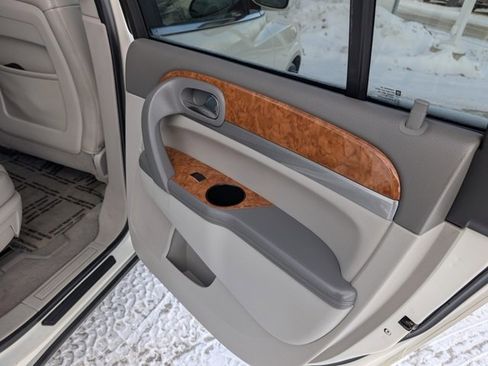 Used 2011 Buick Enclave CXL w/ Trailering Provision Package image 28