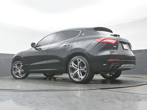 Used 2019 Maserati Levante S GranLusso AWD/4WD image 11