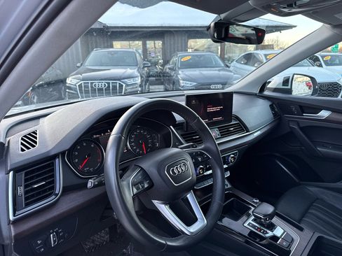 Used 2021 Audi Q5 2.0T Premium w/ Convenience Package image 17
