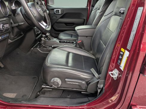 Used 2021 Jeep Wrangler Unlimited Sahara w/ Cold Weather Group image 22