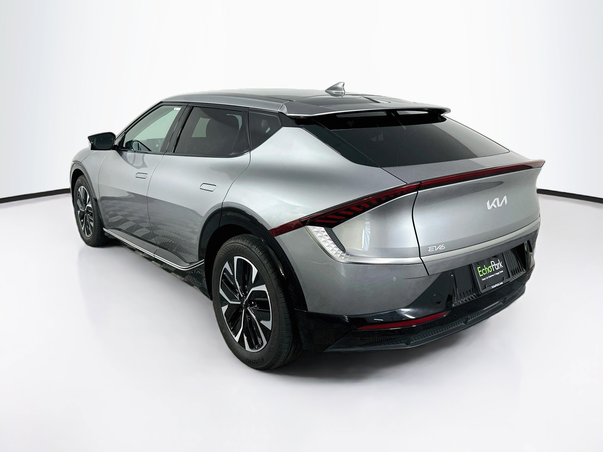 Used 2024 Kia EV6 Wind RWD image 5