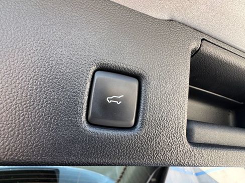 Used 2024 Ford Escape Active w/ Tech Pack #1 AWD/4WD image 33