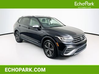 Used 2024 Volkswagen Tiguan SE video 1