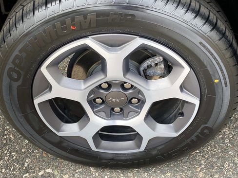 Certified 2022 Jeep Compass Trailhawk w/ Trailhawk Elite Group image 26