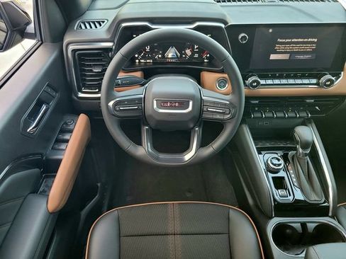 New 2026 GMC Canyon AT4 AWD/4WD image 12