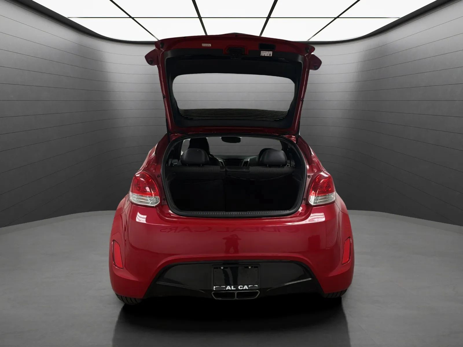 Used 2013 Hyundai Veloster w/ Style Pkg FWD image 18