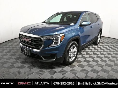 Used 2024 GMC Terrain SLE image 30