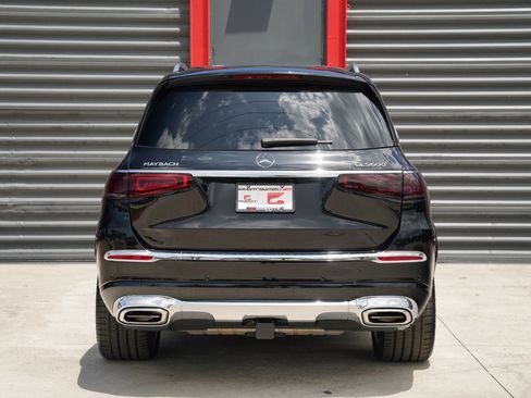 Used 2021 Mercedes-Benz Maybach GLS 600 4MATIC image 12