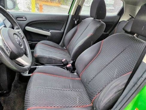Used 2011 MAZDA MAZDA2 Sport FWD image 10