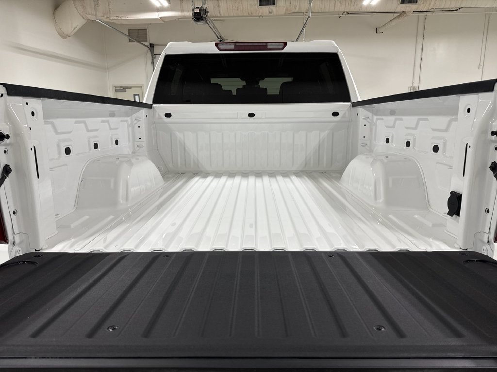 New 2026 Chevrolet Silverado 1500 RST w/ Z71 Off-Road Package AWD/4WD image 24