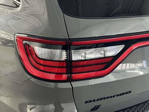 Used 2022 Dodge Durango R/T w/ Blacktop Package image 11