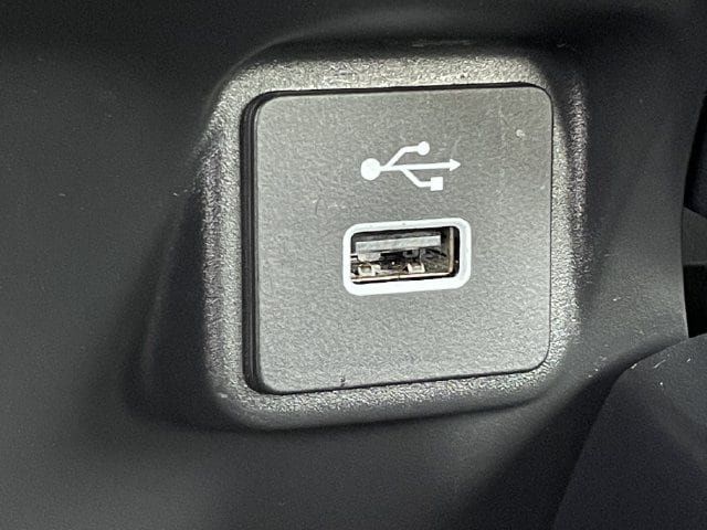 Used 2025 Honda HR-V LX image 18