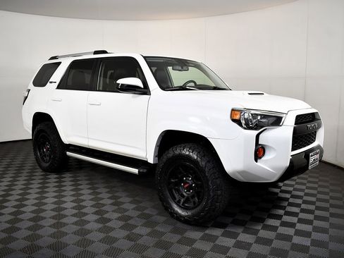 Used 2016 Toyota 4Runner TRD Pro image 5