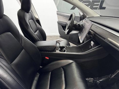 Used 2020 Tesla Model Y Performance image 51