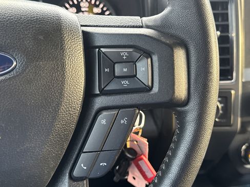 Used 2020 Ford F150 XLT w/ Equipment Group 302A Luxury image 15