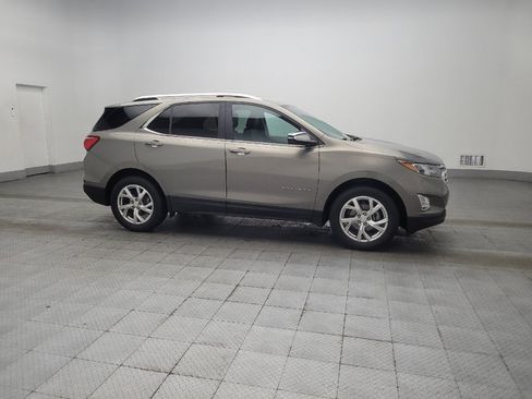 Used 2018 Chevrolet Equinox Premier FWD image 11