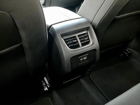 Used 2023 Chevrolet Blazer LT image 33