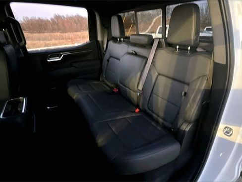 Used 2025 Chevrolet Silverado 1500 LT Trail Boss w/ Convenience Package II image 23