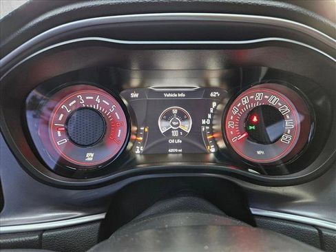 Used 2019 Dodge Challenger R/T w/ Plus Package image 11