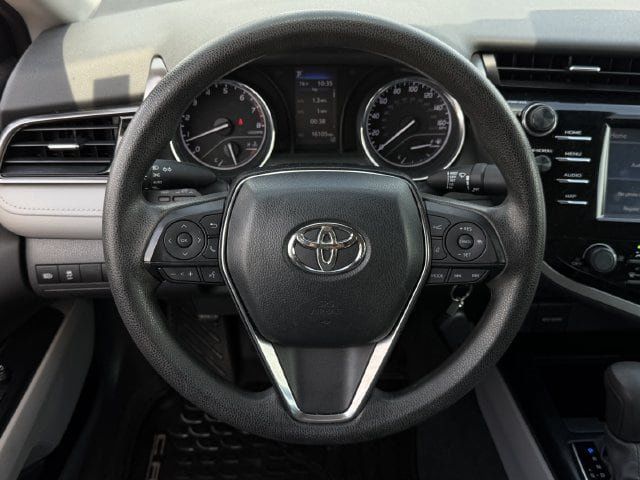 Used 2020 Toyota Camry LE FWD image 12