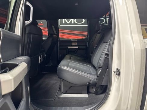 Used 2022 Ford F250 Lariat w/ Lariat Value Package AWD/4WD image 16