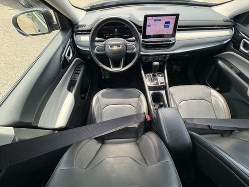 Used 2022 Jeep Compass Limited w/ Elite Group AWD/4WD image 24