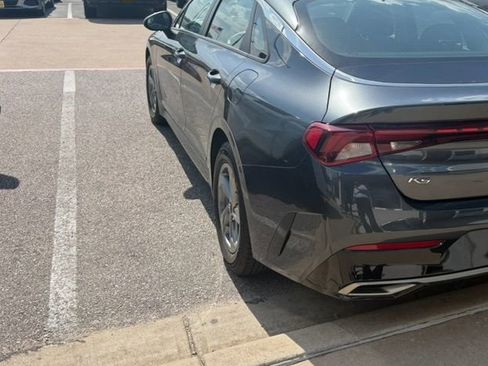 Used 2021 Kia K5 LXS FWD image 10