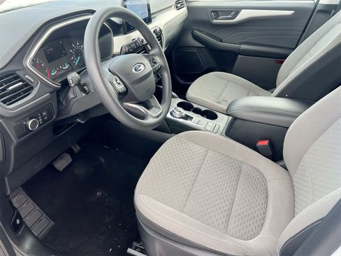 Used 2022 Ford Escape SE image 10