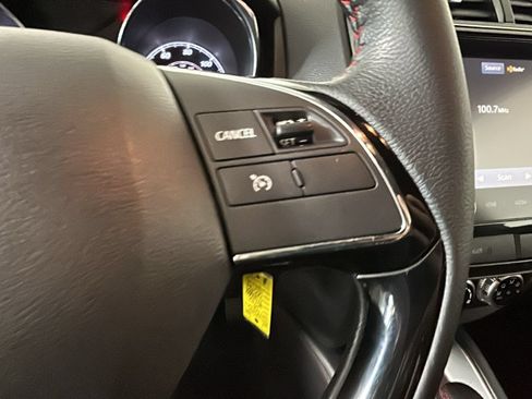 Used 2024 Mitsubishi Outlander Sport AWD image 19