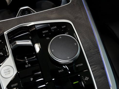 New 2026 BMW X7 xDrive40i w/ M Sport Package image 23