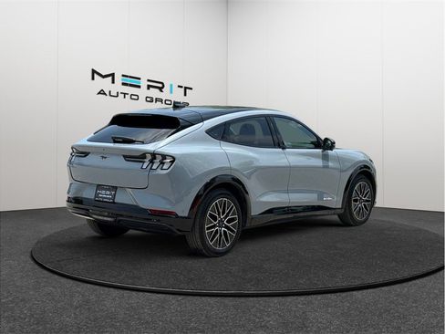 Used 2024 Ford Mustang Mach-E Premium AWD/4WD image 9