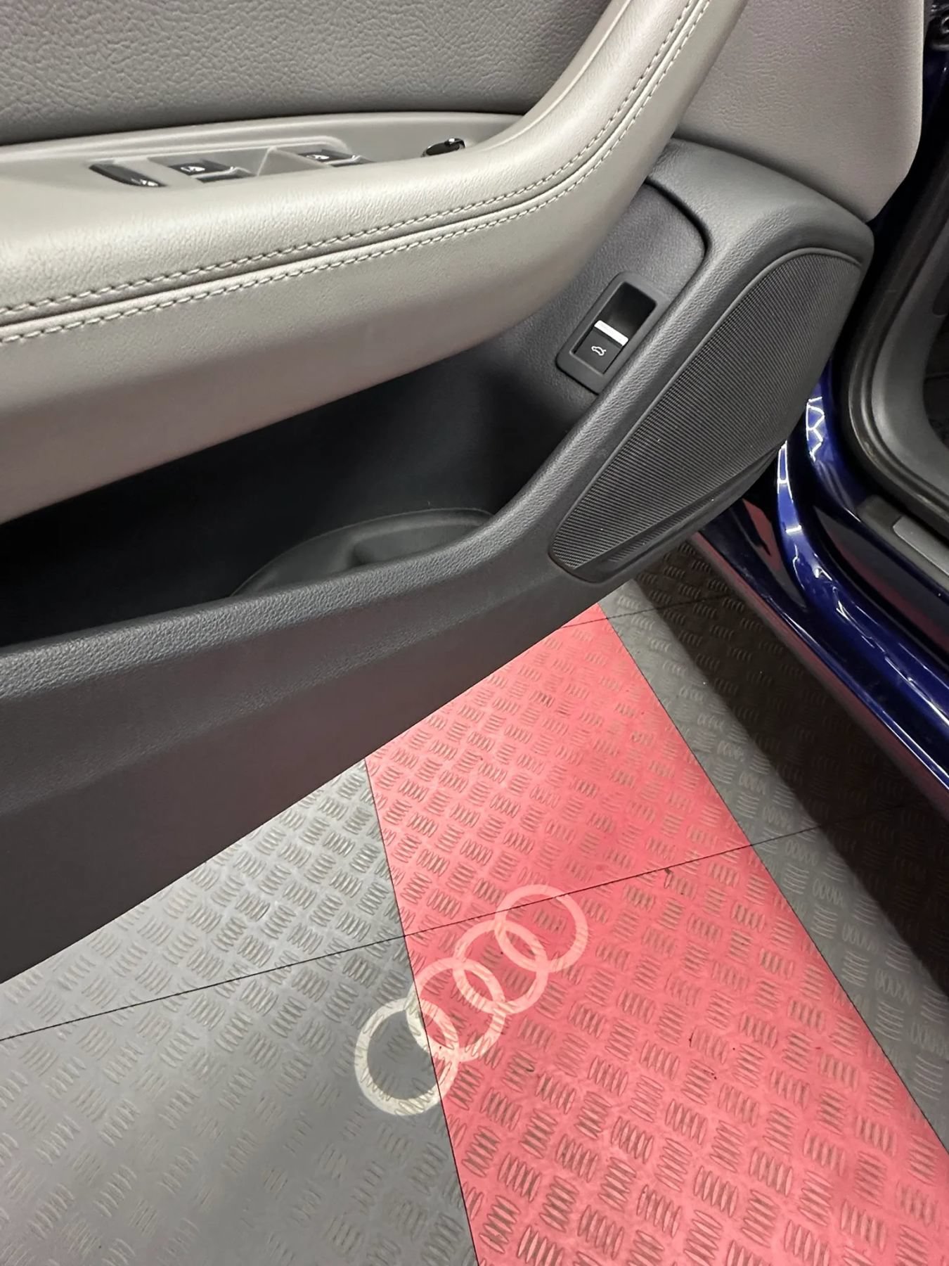 Used 2019 Audi A4 2.0T Premium Plus w/ Premium Plus Package FWD image 9