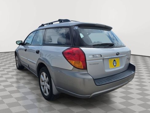 Used 2007 Subaru Outback 2.5i AWD/4WD image 6