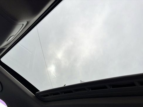 Used 2016 Volkswagen Jetta SEL image 25